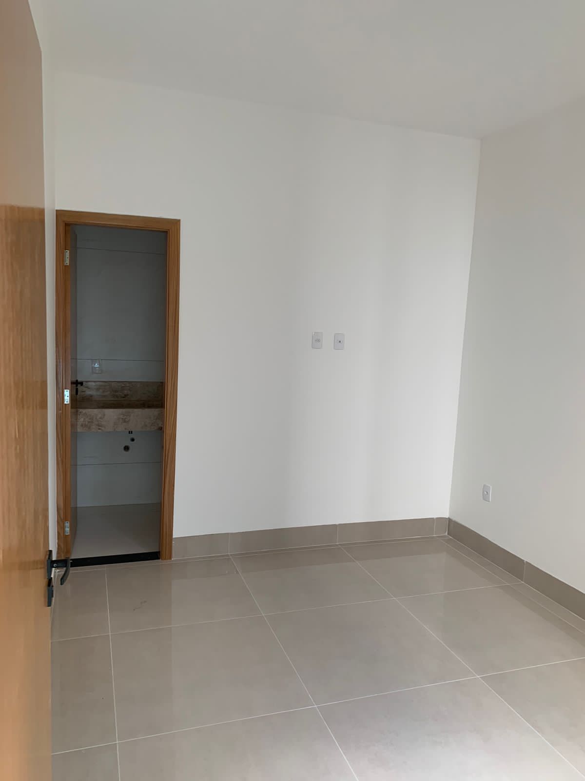 Imagem Casa com 3 Quartos à Venda, 147 m² em Parque Anhanguera - Goiânia