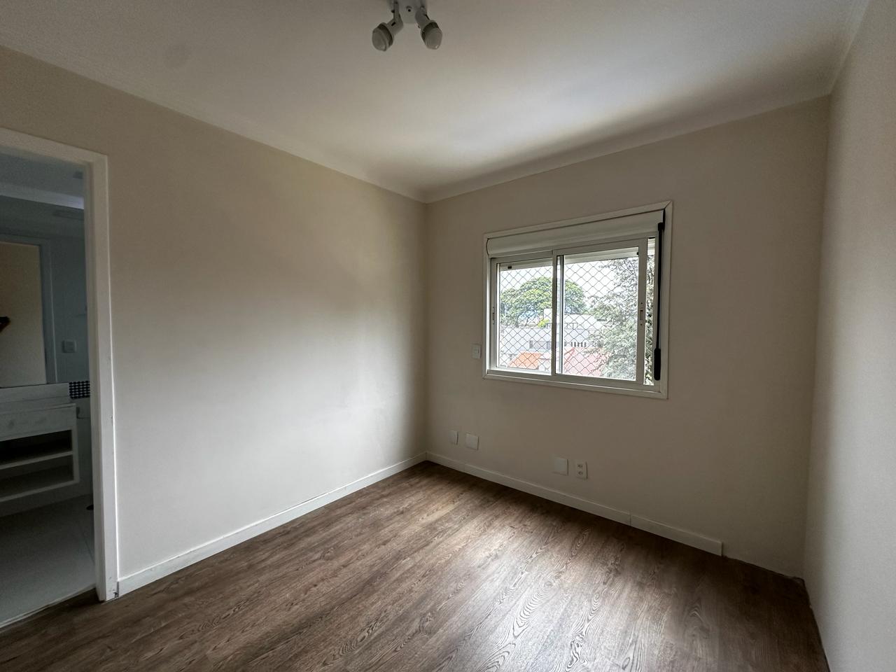 Imagem Apartamento com 4 Quartos à Venda, 182 m²em Vila Rosália - Guarulhos