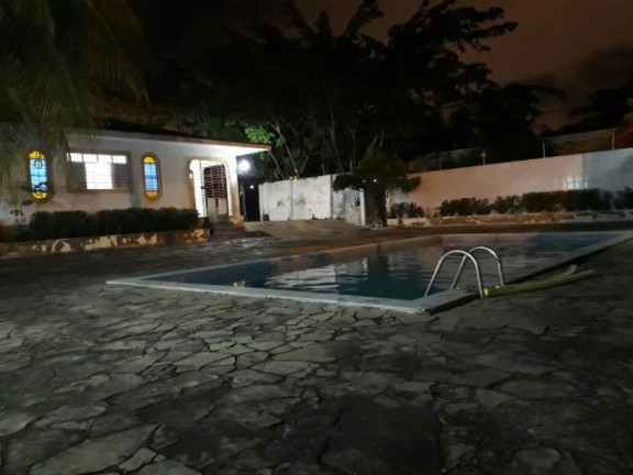 Imagem Casa com 5 Quartos à Venda, 550 m² em Candeias - Jaboatão dos Guararapes