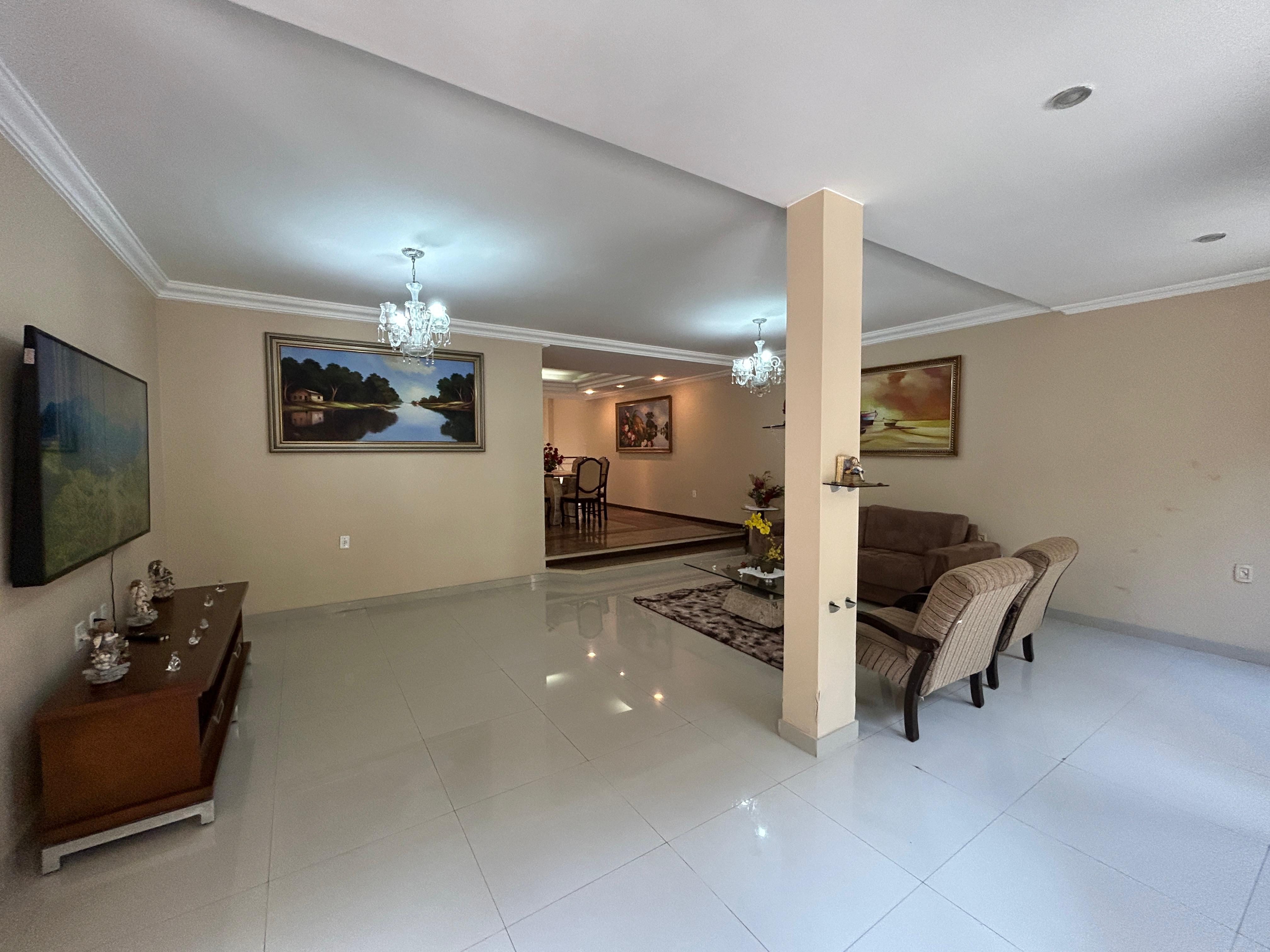 Imagem Casa com 4 Quartos à Venda, 420 m²em Souza - Belém Imagem Casa com 4 Quartos à Venda, 420 m²em Souza - Belém