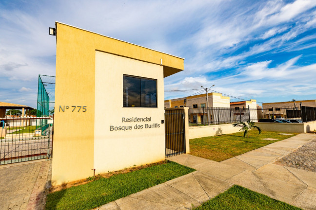 Imagem Casa de Condomínio com 2 Quartos à Venda, 77 m² em Pajuçara - Natal