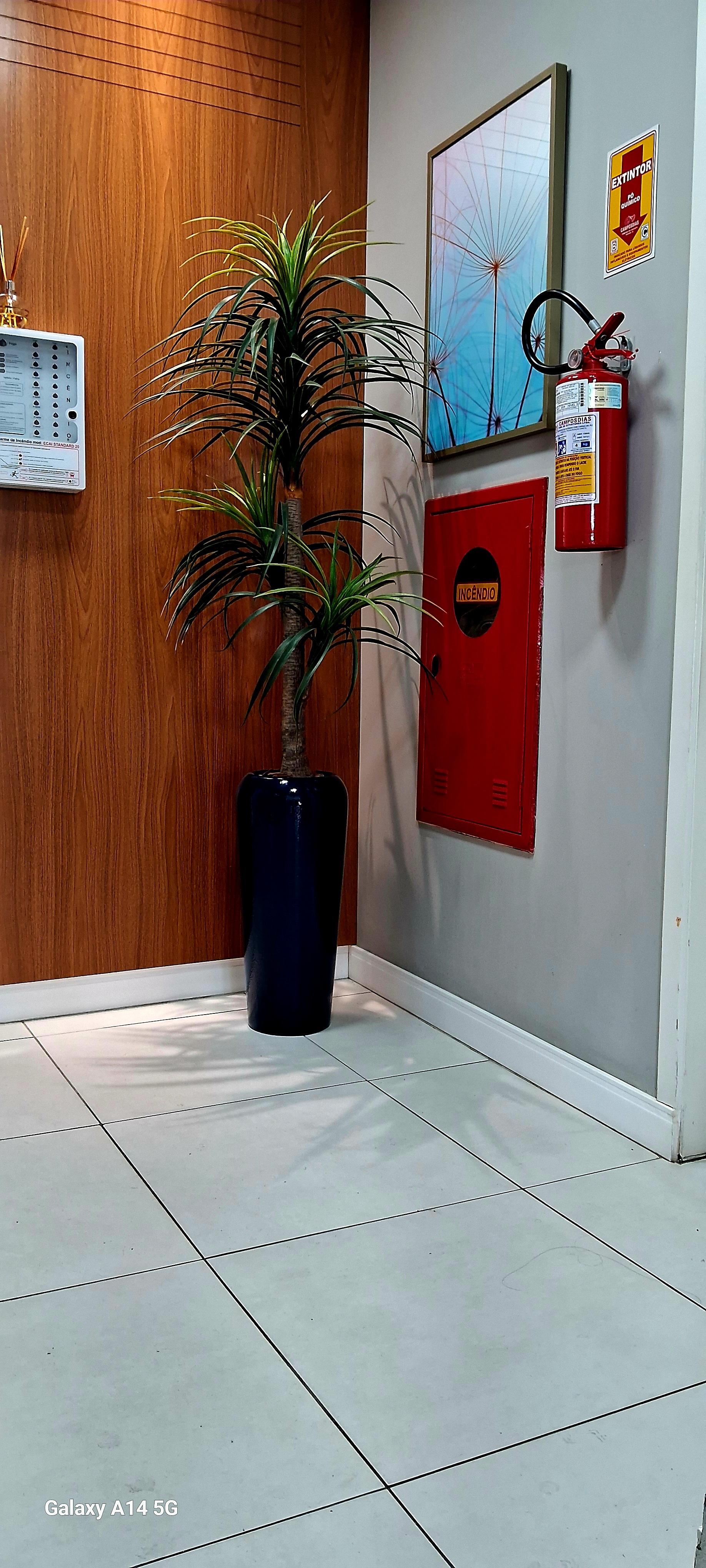 Imagem Apartamento com 2 Quartos à Venda, 50 m²em São Luiz - Criciúma