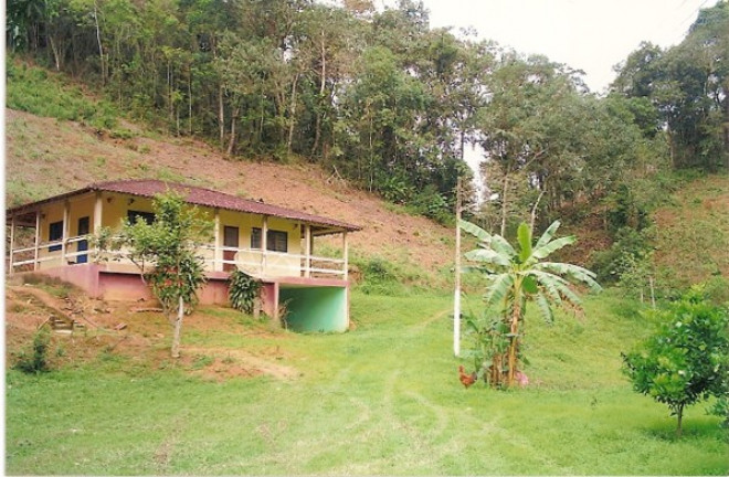 Imagem Terreno à Venda, 726.000 m² em Jardim Mirna - Taboão da Serra