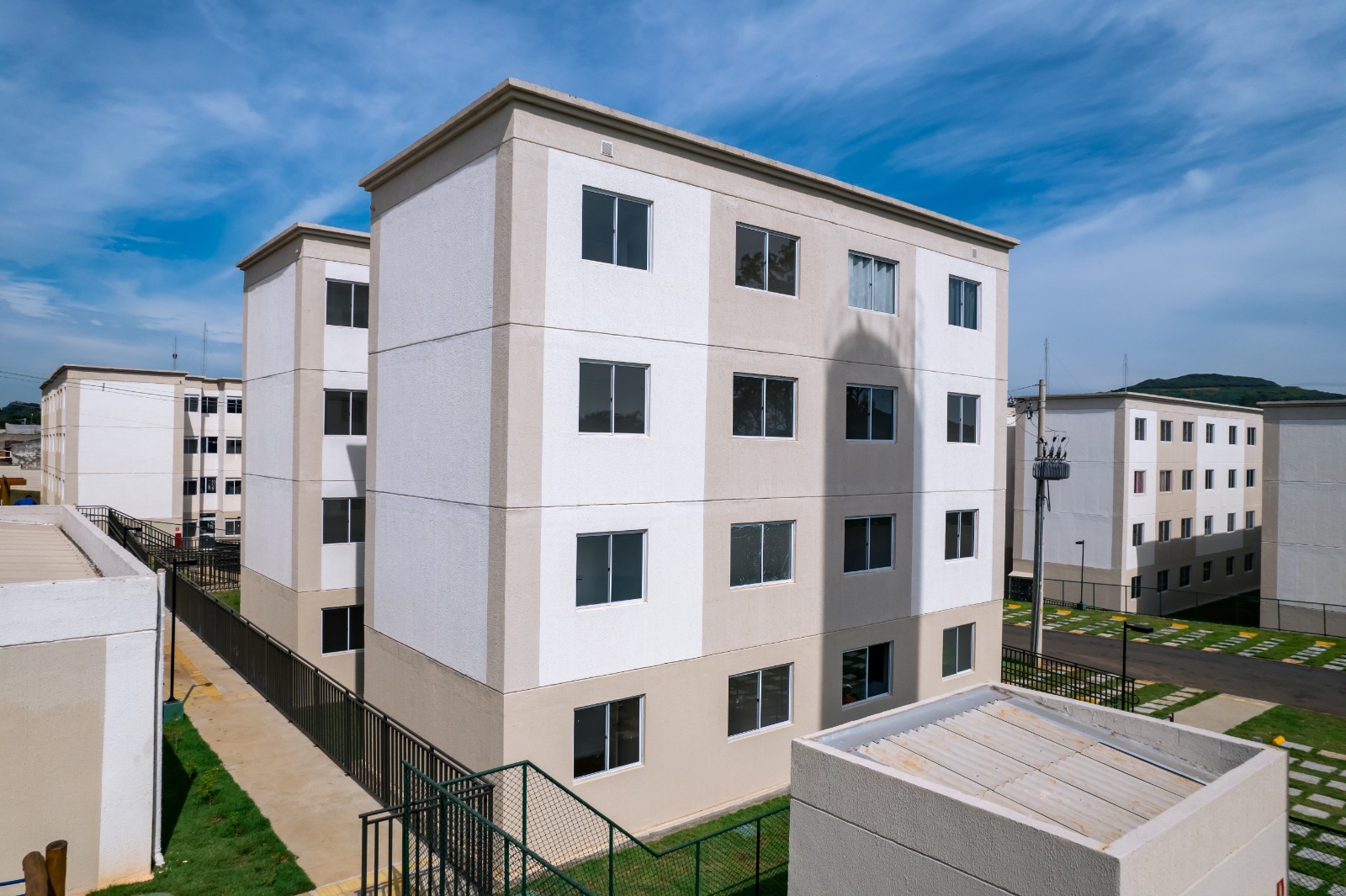 Imagem Apartamento com 2 Quartos à Venda, 42 m²em Loteamento Tropical Ville - Goiânia