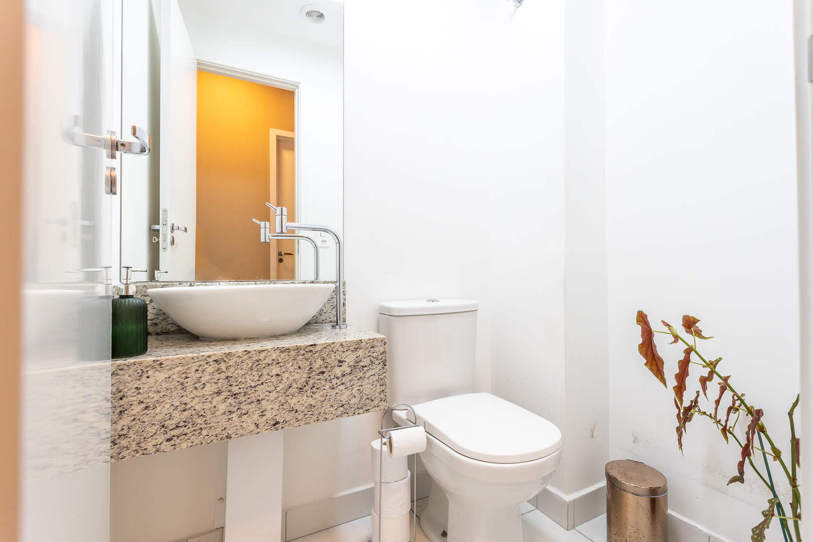 Imagem Apartamento com 3 Quartos à Venda, 83.760 m² em Centro Comercial Jubran - Barueri