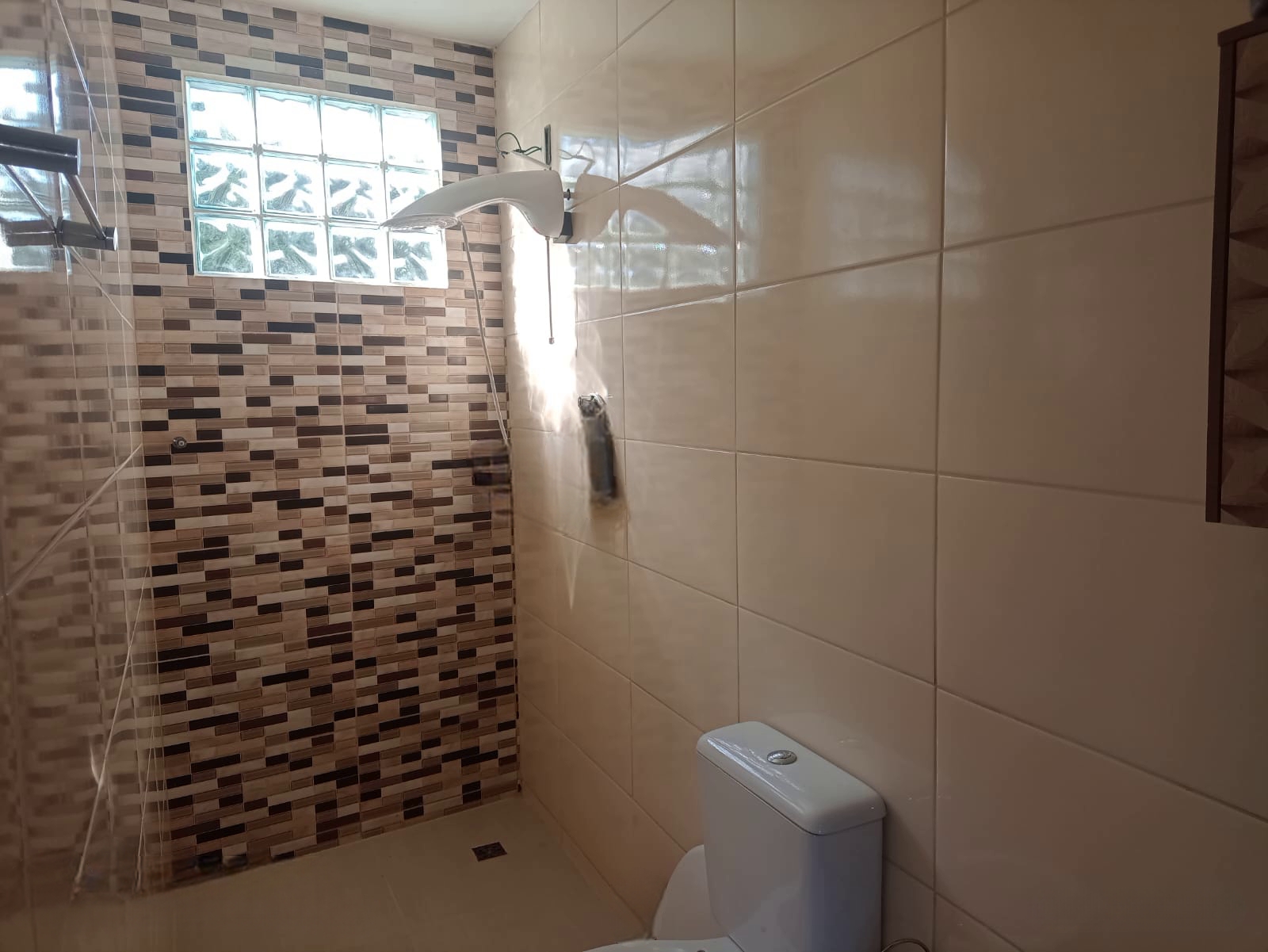 Imagem Casa com 2 Quartos à Venda, 85 m²em Barra do Aririú - Palhoça