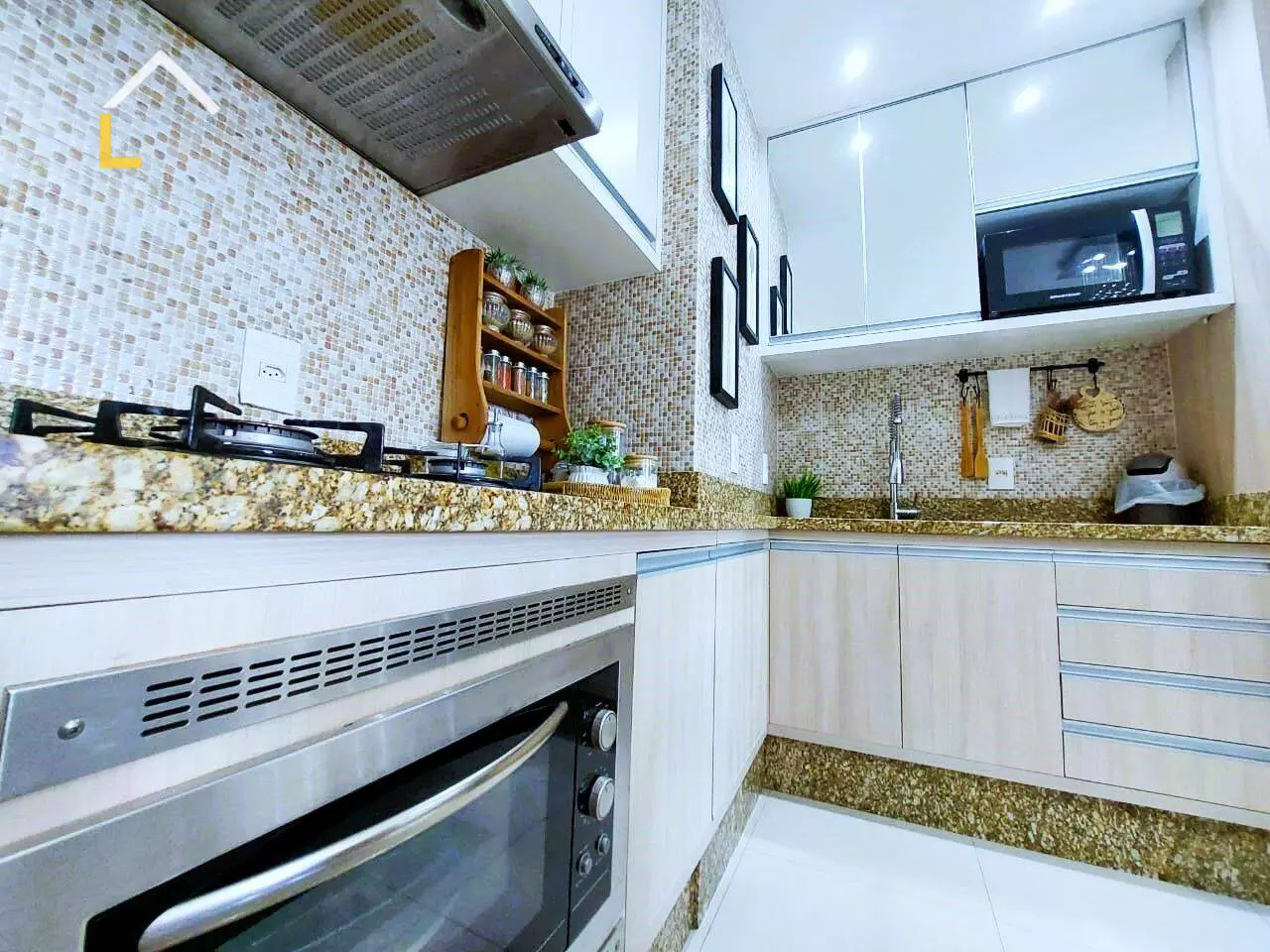 Imagem Apartamento com 2 Quartos à Venda, 64 m² em Costa e Silva - Joinville