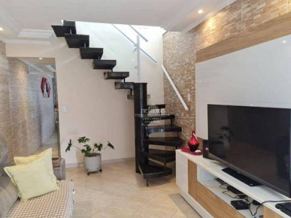 Imagem Sobrado com 3 Quartos à Venda, 195 m² em Mutinga - Osasco