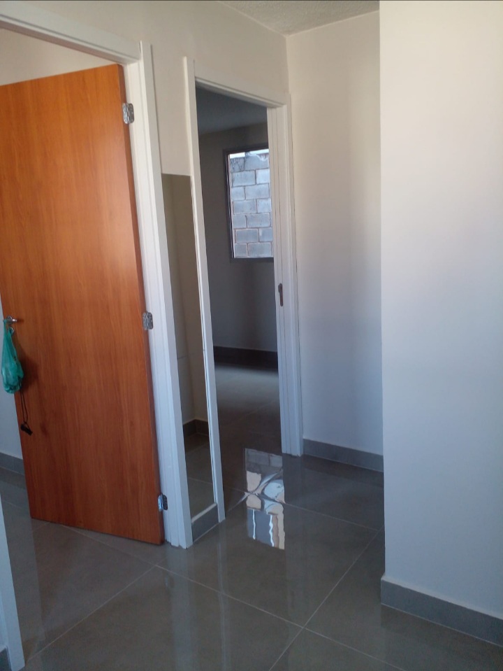 Apartamento com 2 Quartos à Venda, 44 m² em Ypiranga - Valparaíso de Goiás