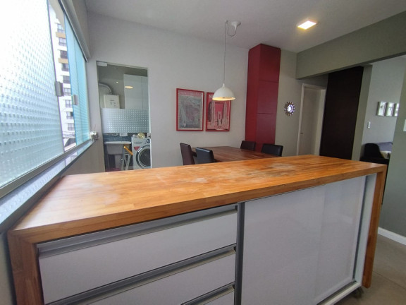 Imagem Apartamento com 3 Quartos à Venda,  em Centro - Curitiba
