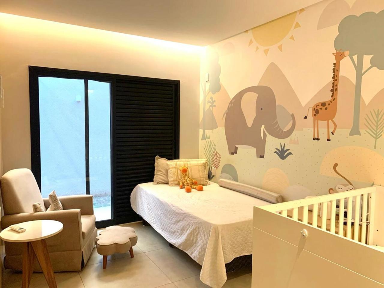 Imagem Casa de Condomínio com 3 Quartos à Venda, 271 m²em Portal Sul - Bela Vista de Goiás Imagem Casa de Condomínio com 3 Quartos à Venda, 271 m²em Portal Sul - Bela Vista de Goiás