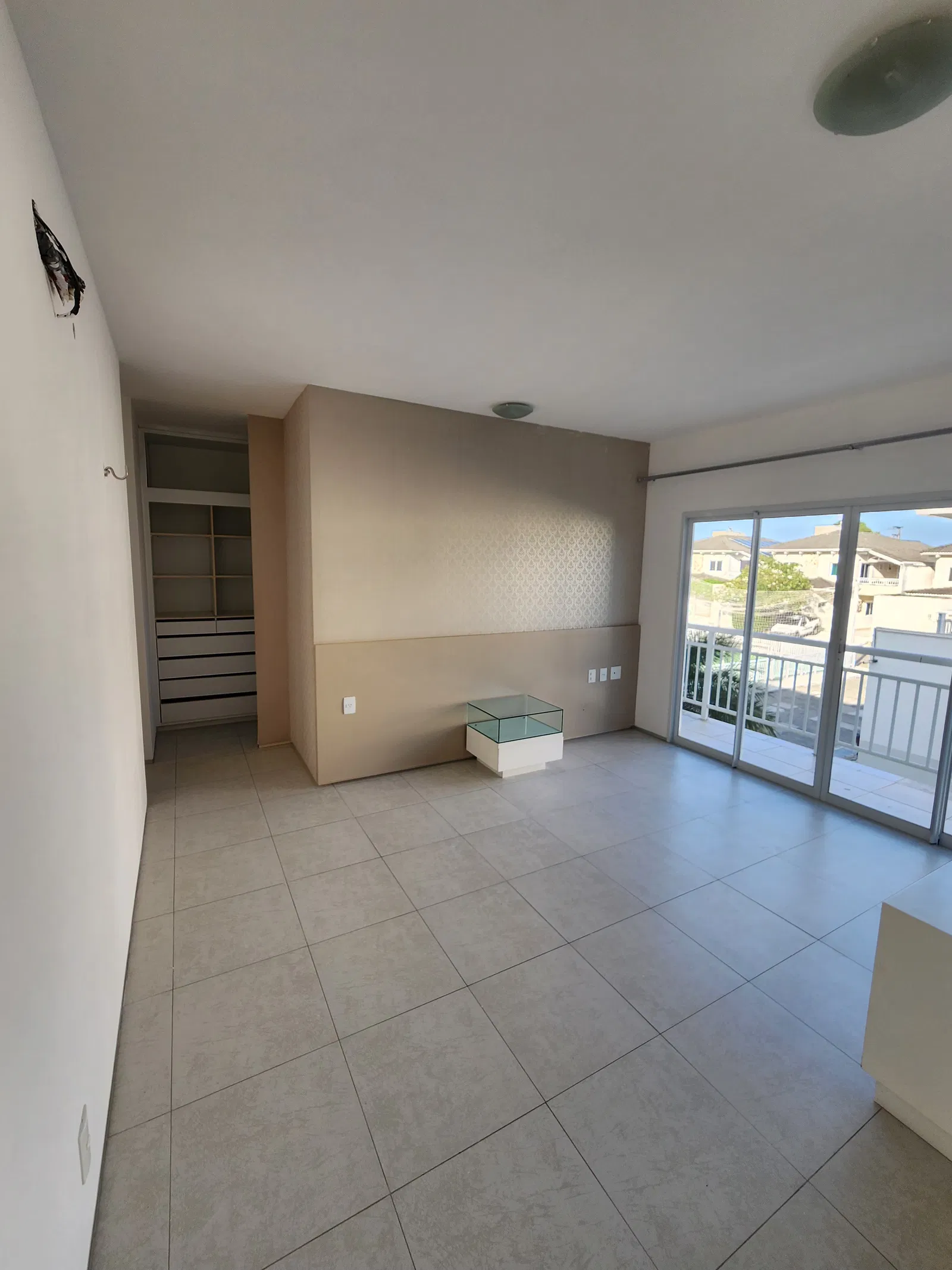 Imagem Casa de Condomínio com 3 Quartos à Venda, 277 m²em SAPIRANGA - FORTALEZA