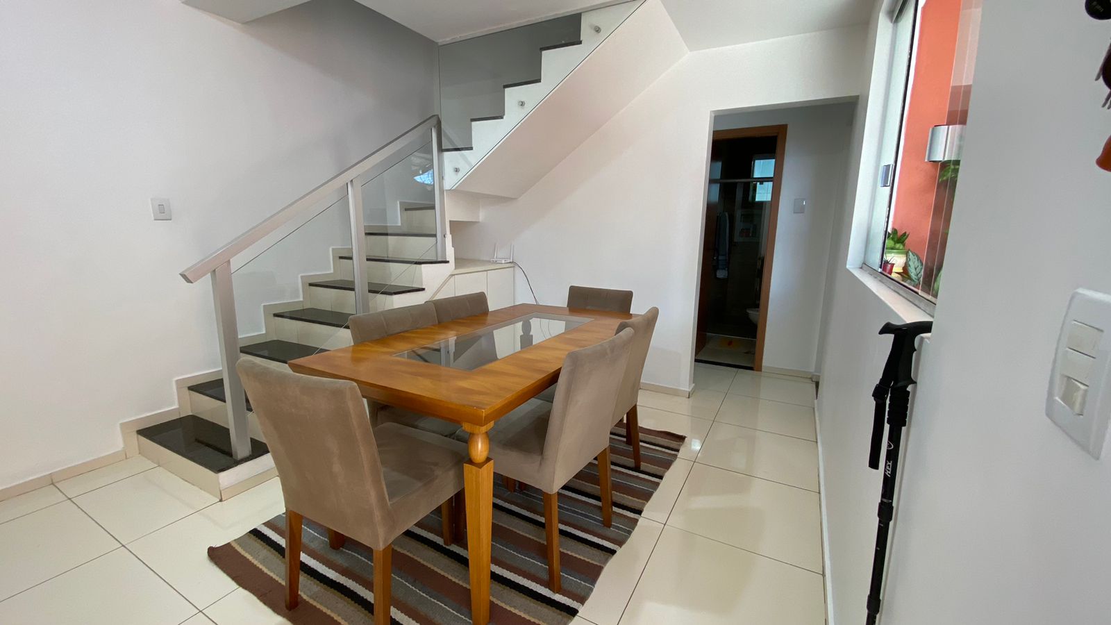 Imagem Casa com 3 Quartos à Venda, 107 m²em Parque Duval de Barros - Contagem