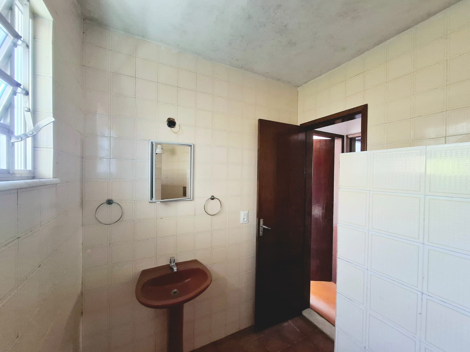 Imagem Casa com 2 Quartos à Venda, 106 m²em Tijuca - Teresópolis Imagem Casa com 2 Quartos à Venda, 106 m²em Tijuca - Teresópolis