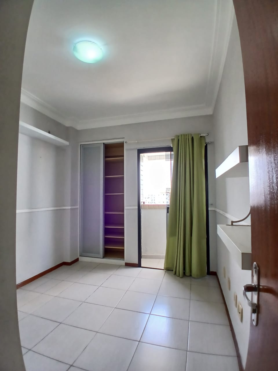 Imagem Apartamento com 2 Quartos à Venda, 72 m²em Marco - Belém