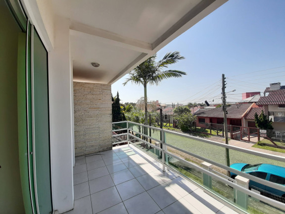 Imagem Casa com 5 Quartos à Venda, 200 m² em Capão Novo Posto 04 - Capão Da Canoa Imagem Casa com 5 Quartos à Venda, 200 m² em Capão Novo Posto 04 - Capão Da Canoa