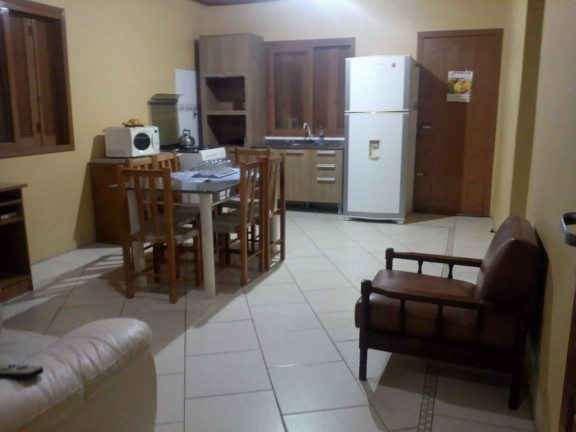 Imagem Casa com 2 Quartos à Venda, 90 m² em Capão Novo - Capão da Canoa Imagem Casa com 2 Quartos à Venda, 90 m² em Capão Novo - Capão da Canoa