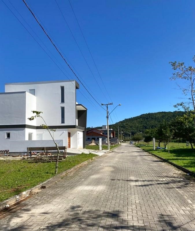 Imagem Terreno em Condomínio à Venda, 409 m² em Canasvieiras - Florianópolis Imagem Terreno em Condomínio à Venda, 409 m² em Canasvieiras - Florianópolis