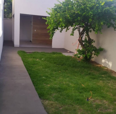 Imagem Casa com 3 Quartos à Venda, 190 m² em Jardim América - Goiânia Imagem Casa com 3 Quartos à Venda, 190 m² em Jardim América - Goiânia