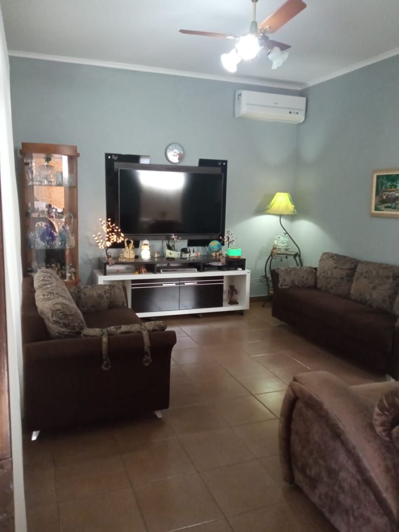 Imagem Casa com 3 Quartos à Venda, 180 m²em Jardim Castelo Branco - Ribeirão Preto