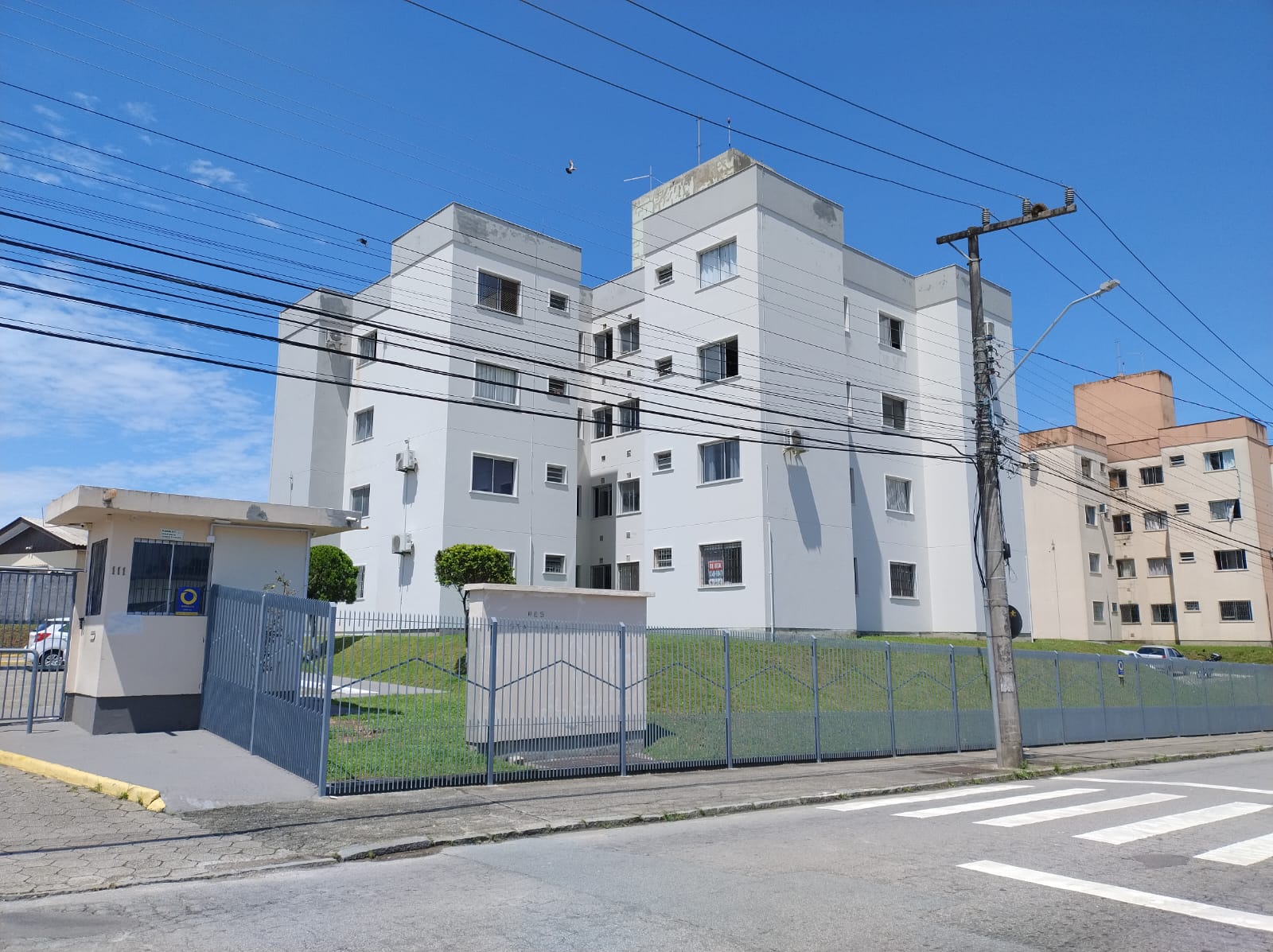 Imagem Apartamento com 2 Quartos à Venda, 47 m²em Serraria - São José