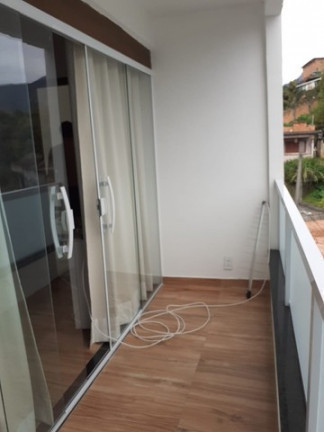 Imagem Sobrado com 2 Quartos à Venda,  em Araras - Teresópolis