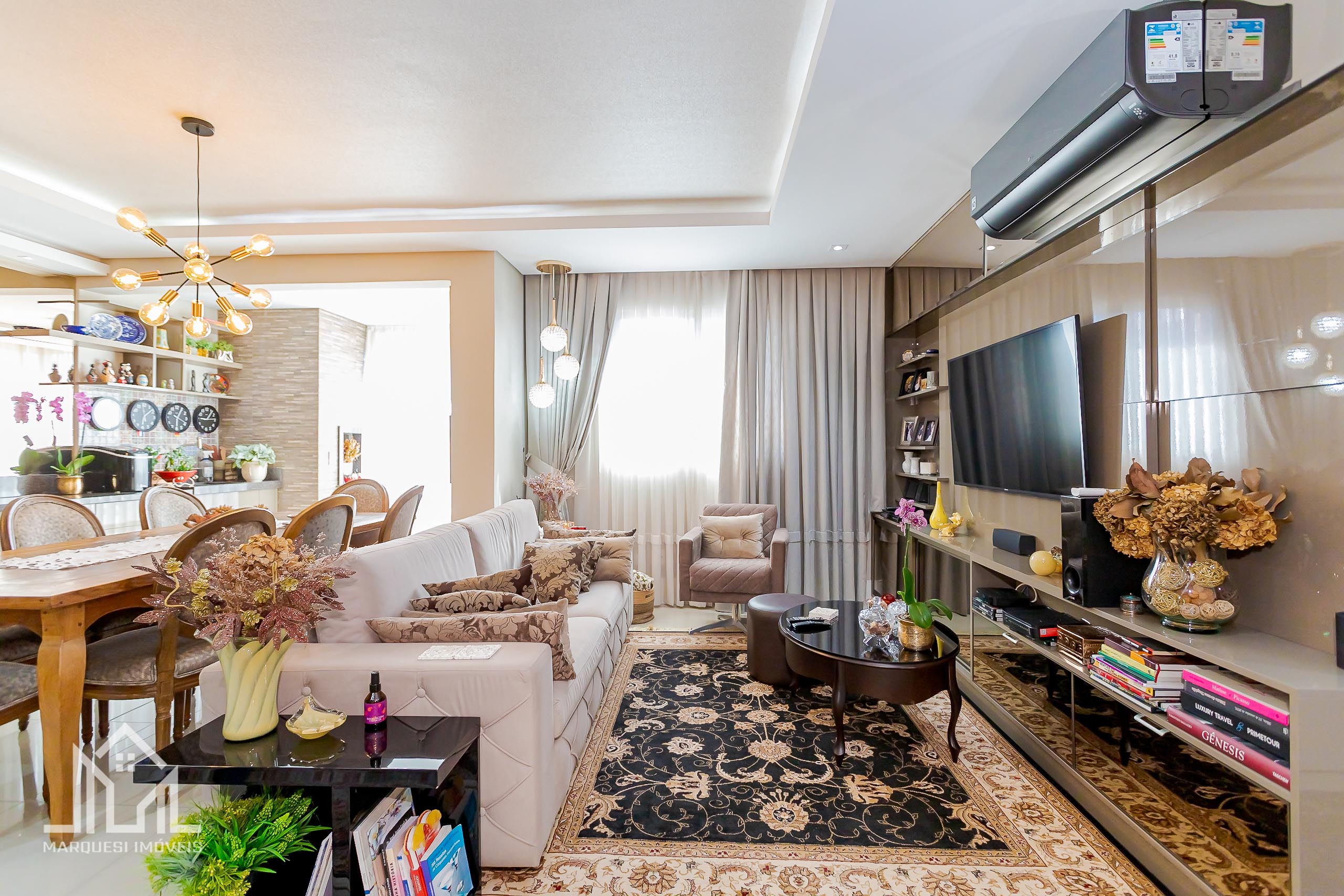 Imagem Apartamento com 3 Quartos à Venda, 150 m²em Água Verde - Curitiba