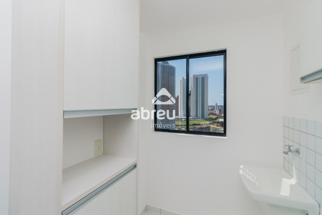 Imagem Apartamento com 2 Quartos à Venda ou Locação, 55 m² em Ponta Negra - Natal