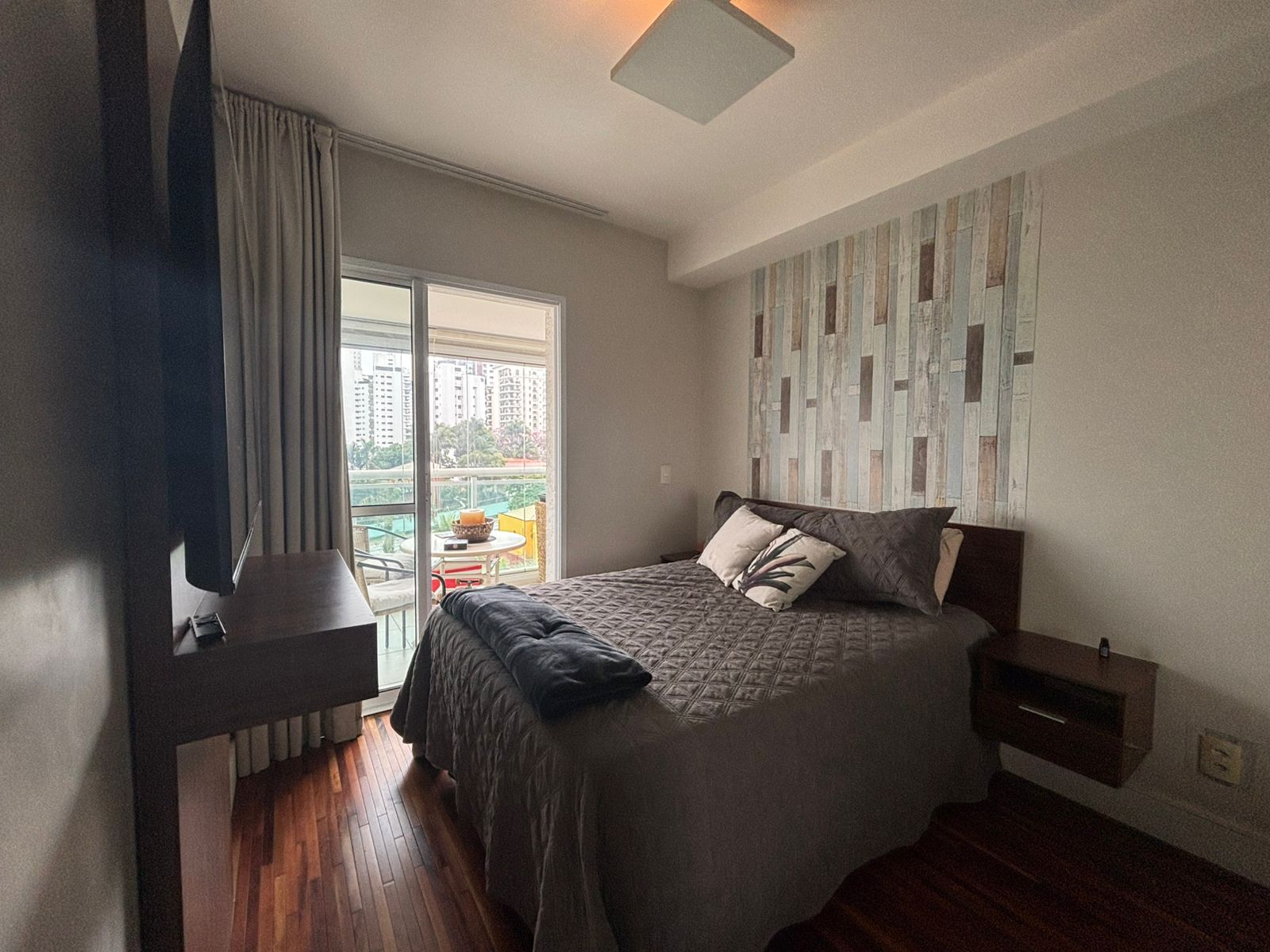Imagem Apartamento com 1 Quarto para Alugar, 50 m² em Campo Belo - São Paulo