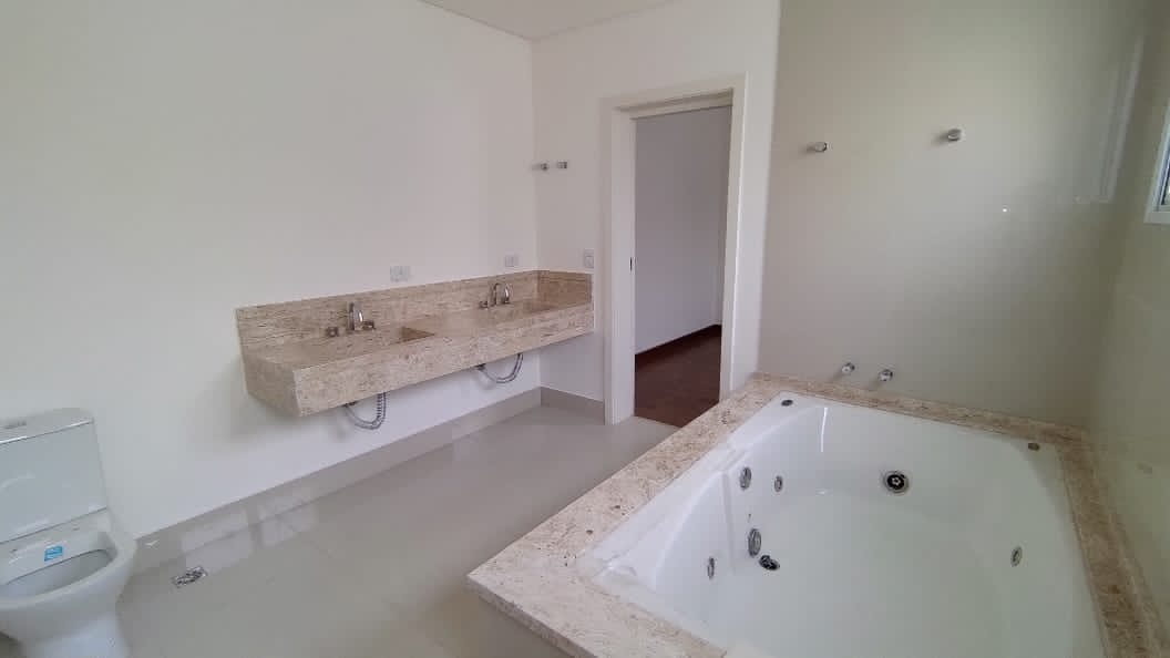 Imagem Casa com 4 Quartos à Venda, 430 m²em Alphaville - Santana de Parnaíba Imagem Casa com 4 Quartos à Venda, 430 m²em Alphaville - Santana de Parnaíba
