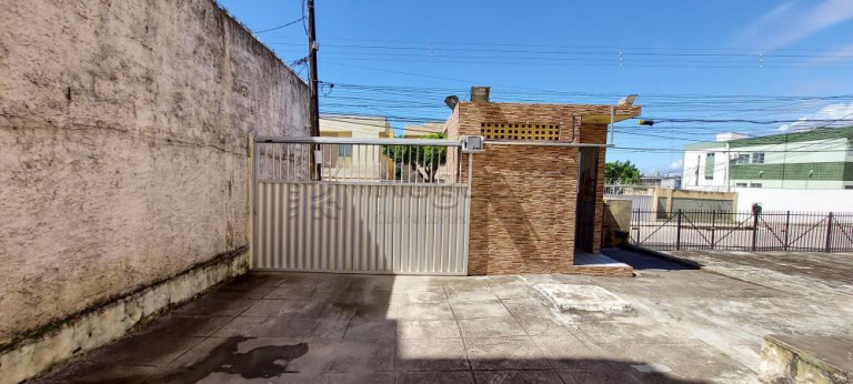 Imagem Apartamento com 2 Quartos à Venda, 46 m² em Jardim Atlântico - Olinda