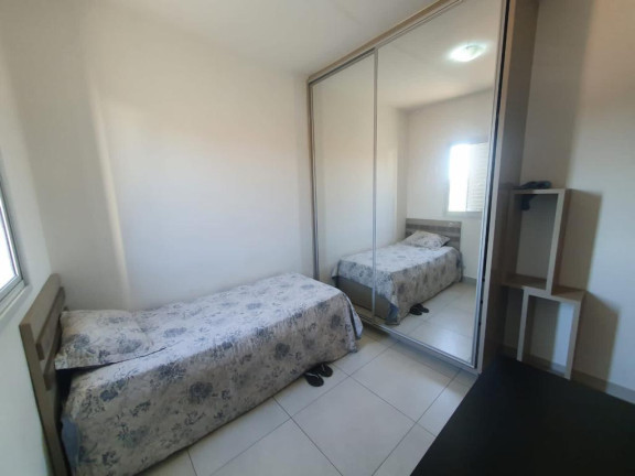 Imagem Sobrado com 3 Quartos à Venda,  em Setor Castelo Branco - Goiânia