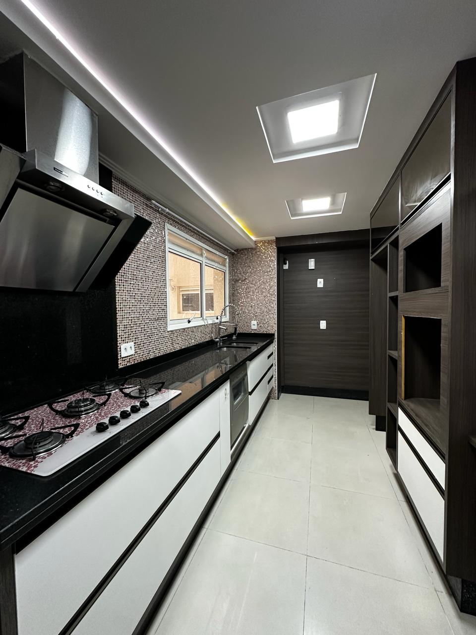 Imagem Apartamento com 4 Quartos à Venda, 182 m²em Vila Rosália - Guarulhos