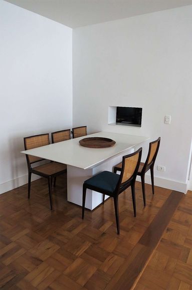 Imagem Apartamento com 4 Quartos à Venda, 198 m² em Jardim Europa - São Paulo
