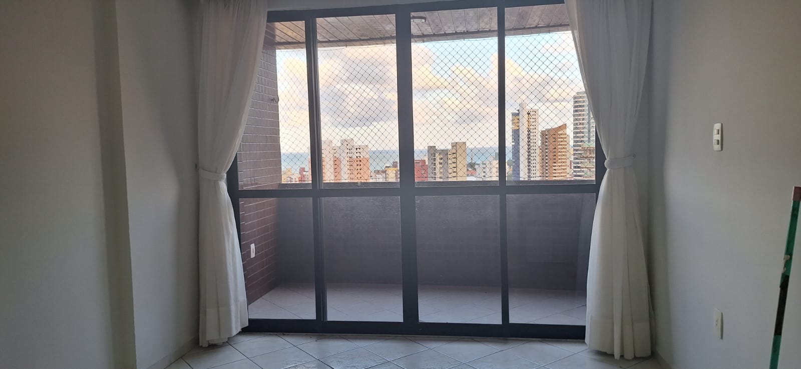 Imagem Apartamento com 4 Quartos à Venda, 156 m²em Manaíra - João Pessoa