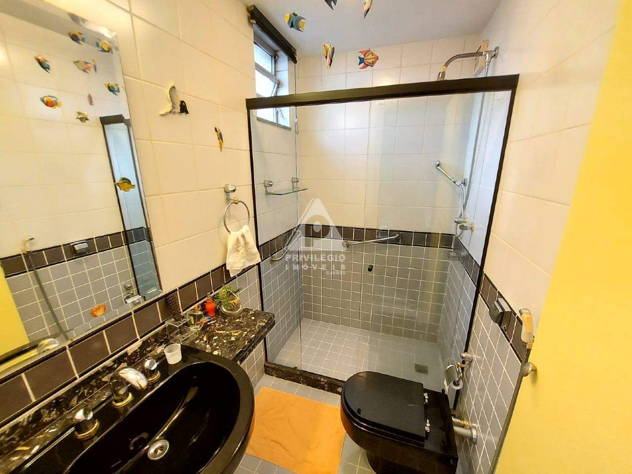 Imagem Cobertura com 4 Quartos à Venda, 338 m²em Copacabana - Rio de Janeiro Imagem Cobertura com 4 Quartos à Venda, 338 m²em Copacabana - Rio de Janeiro