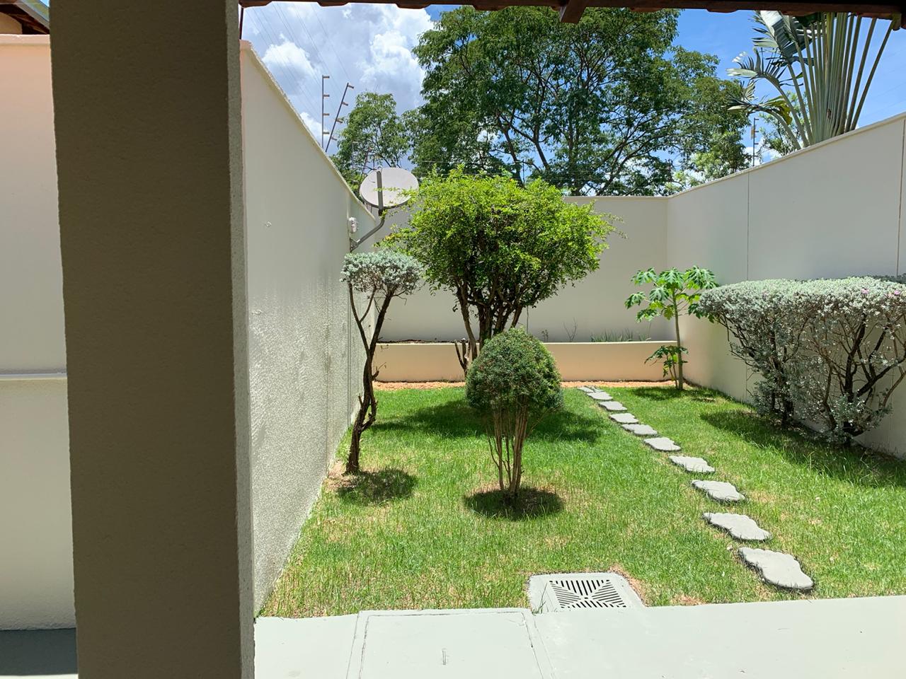 Imagem Sobrado com 3 Quartos à Venda, 130 m² em Setor Jaó - Goiânia Imagem Sobrado com 3 Quartos à Venda, 130 m² em Setor Jaó - Goiânia