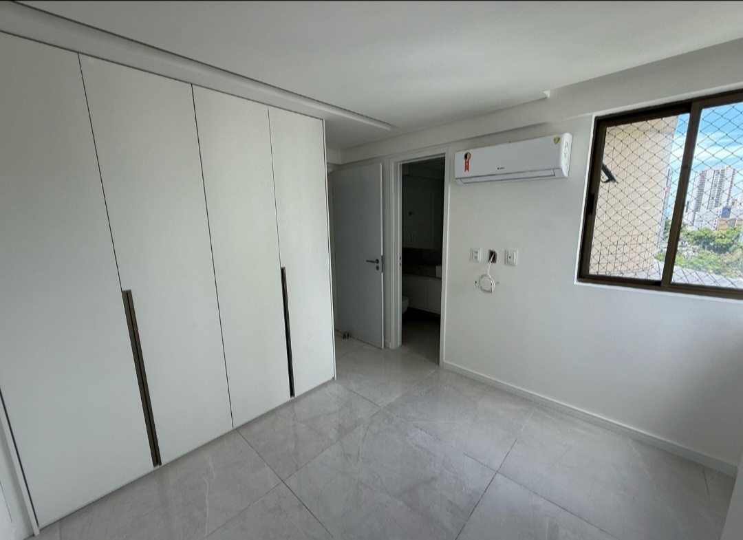 Imagem Apartamento com 4 Quartos à Venda ou Locação, 175 m² em Boa Viagem - Recife