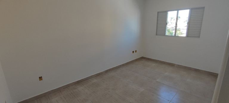 Imagem Casa com 2 Quartos à Venda, 67 m² em Vila Jacuí - São Paulo