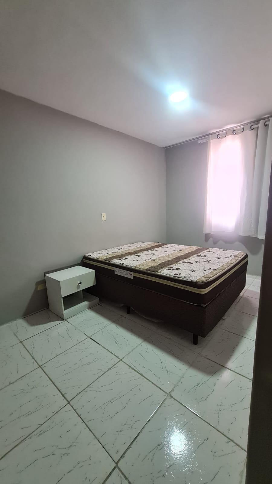 Imagem Apartamento com 2 Quartos à Venda, 49 m² em Capão Raso - Curitiba