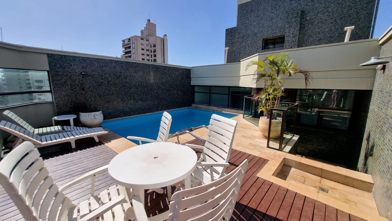 Imagem Loft com 1 Quarto à Venda, 87 m²em Cambuí - Campinas Imagem Loft com 1 Quarto à Venda, 87 m²em Cambuí - Campinas