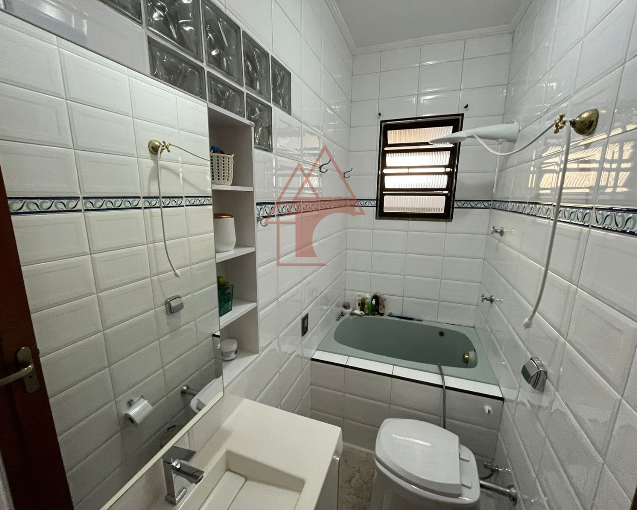 Imagem Casa com 2 Quartos à Venda, 117 m² em Vila Ponte Nova - Cubatão Imagem Casa com 2 Quartos à Venda, 117 m² em Vila Ponte Nova - Cubatão