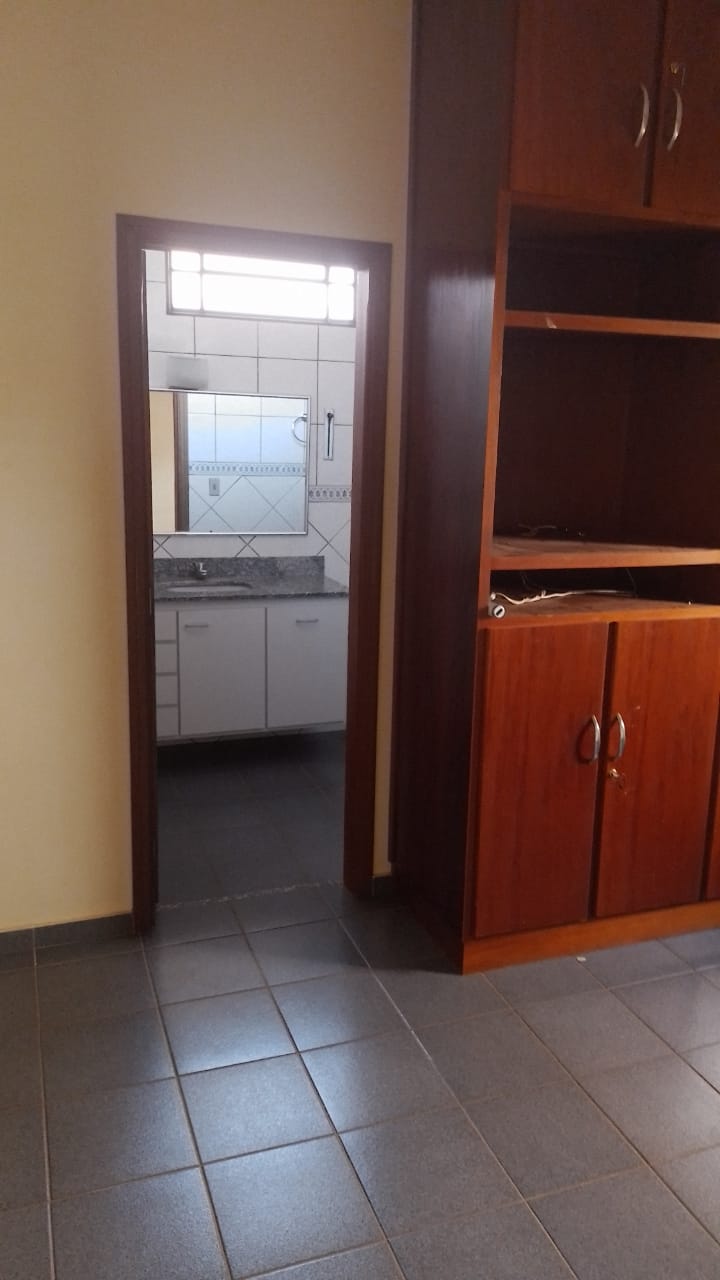 Imagem Imóvel com 4 Quartos à Venda, 370 m²em Cond. Riviera - Guaraci