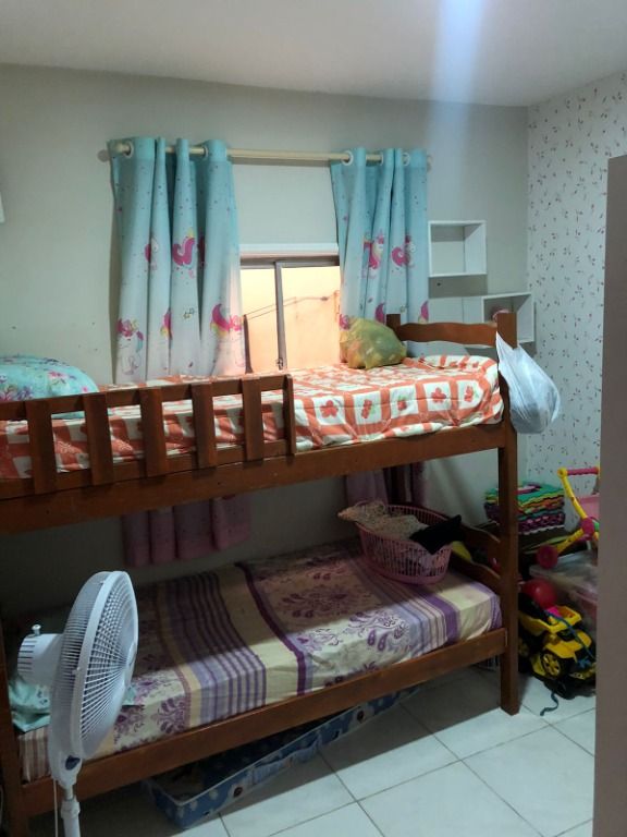 Imagem Casa com 2 Quartos à Venda, 80 m²em Horto - Maracanaú