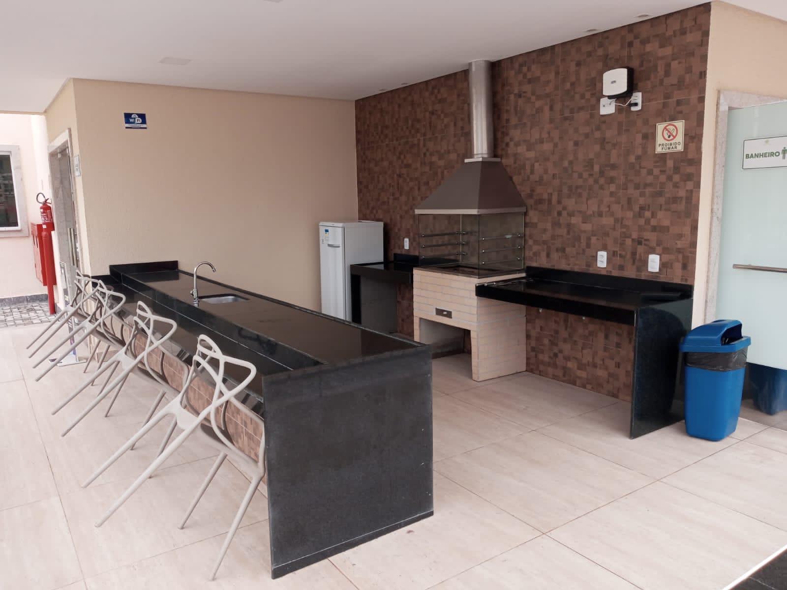 Imagem Apartamento com 2 Quartos para Alugar, 54 m² em Centro - Lauro de Freitas Imagem Apartamento com 2 Quartos para Alugar, 54 m² em Centro - Lauro de Freitas