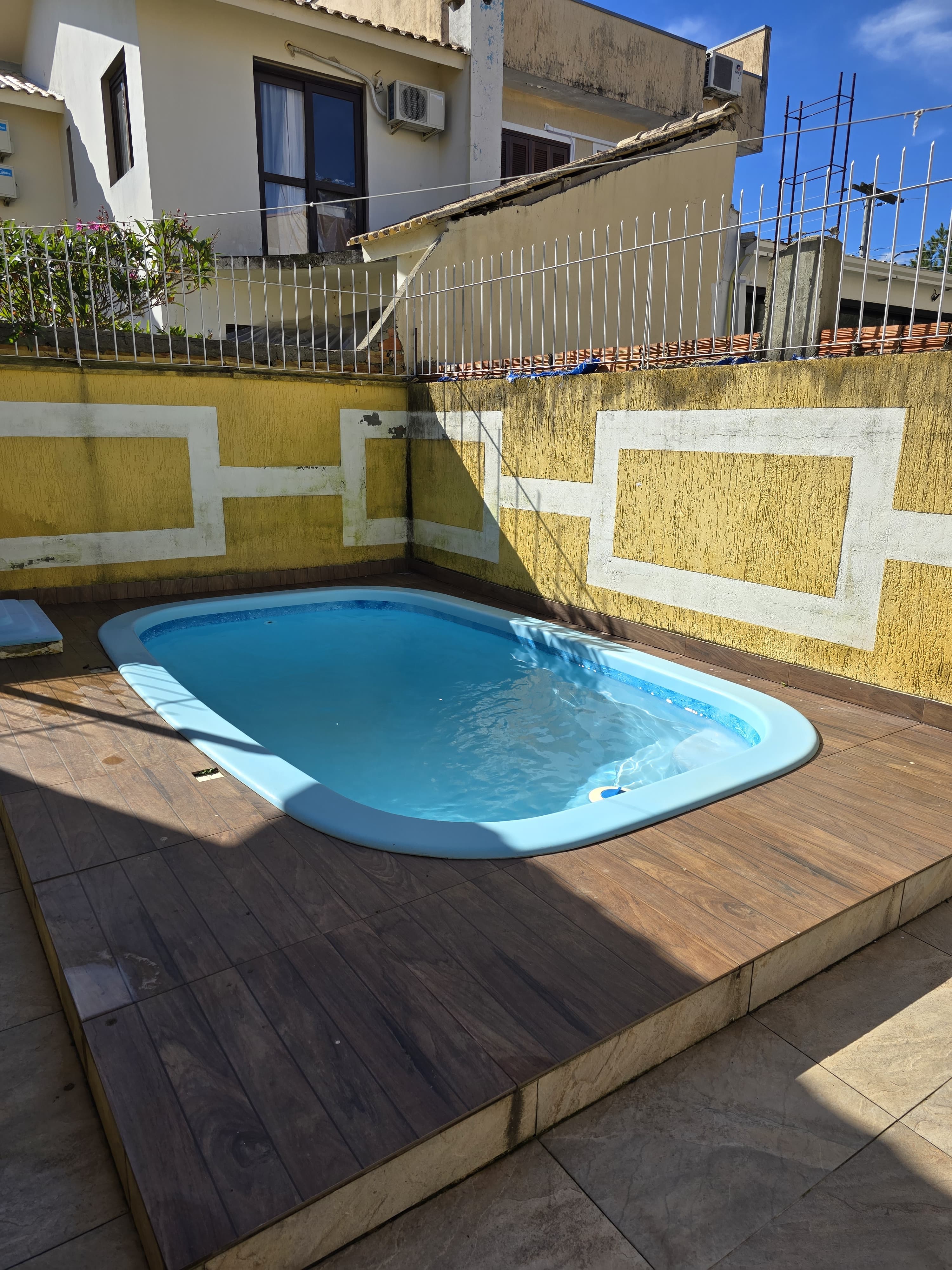 Imagem Casa com 2 Quartos à Venda, 108 m² em Hípica - Porto Alegre