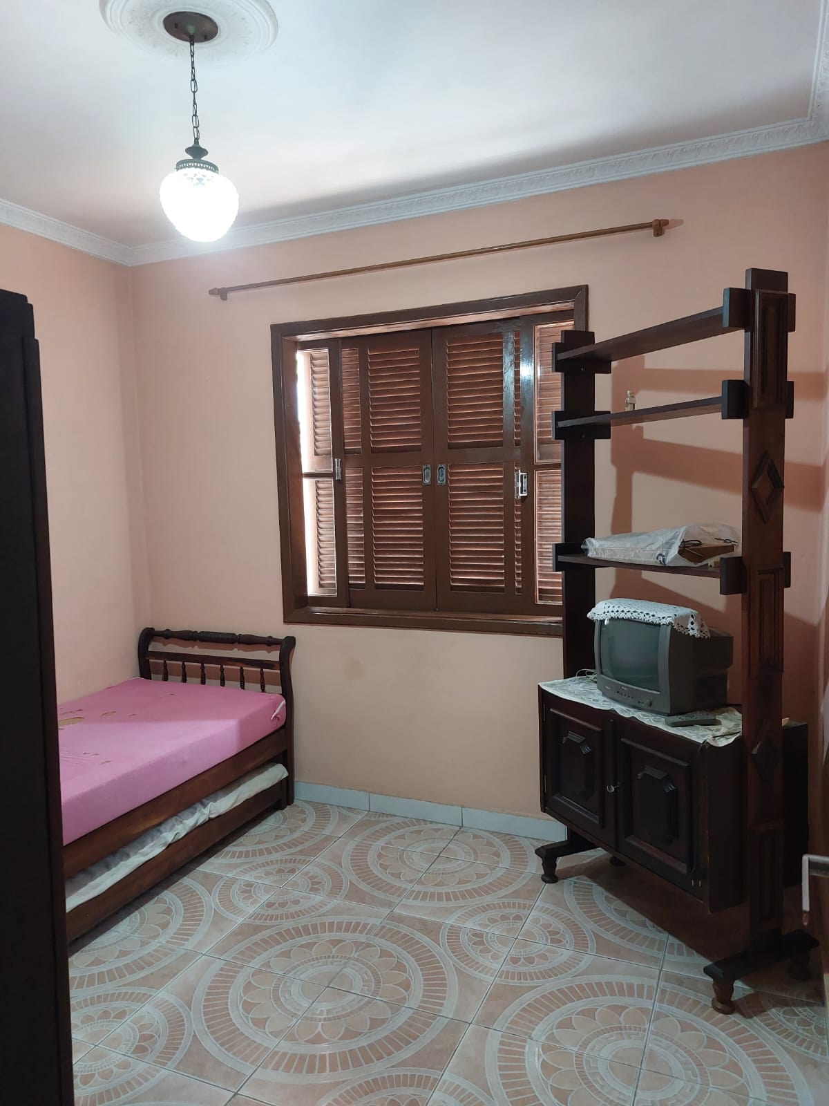 Imagem Casa com 2 Quartos à Venda, 130 m² em Independência - Petrópolis Imagem Casa com 2 Quartos à Venda, 130 m² em Independência - Petrópolis