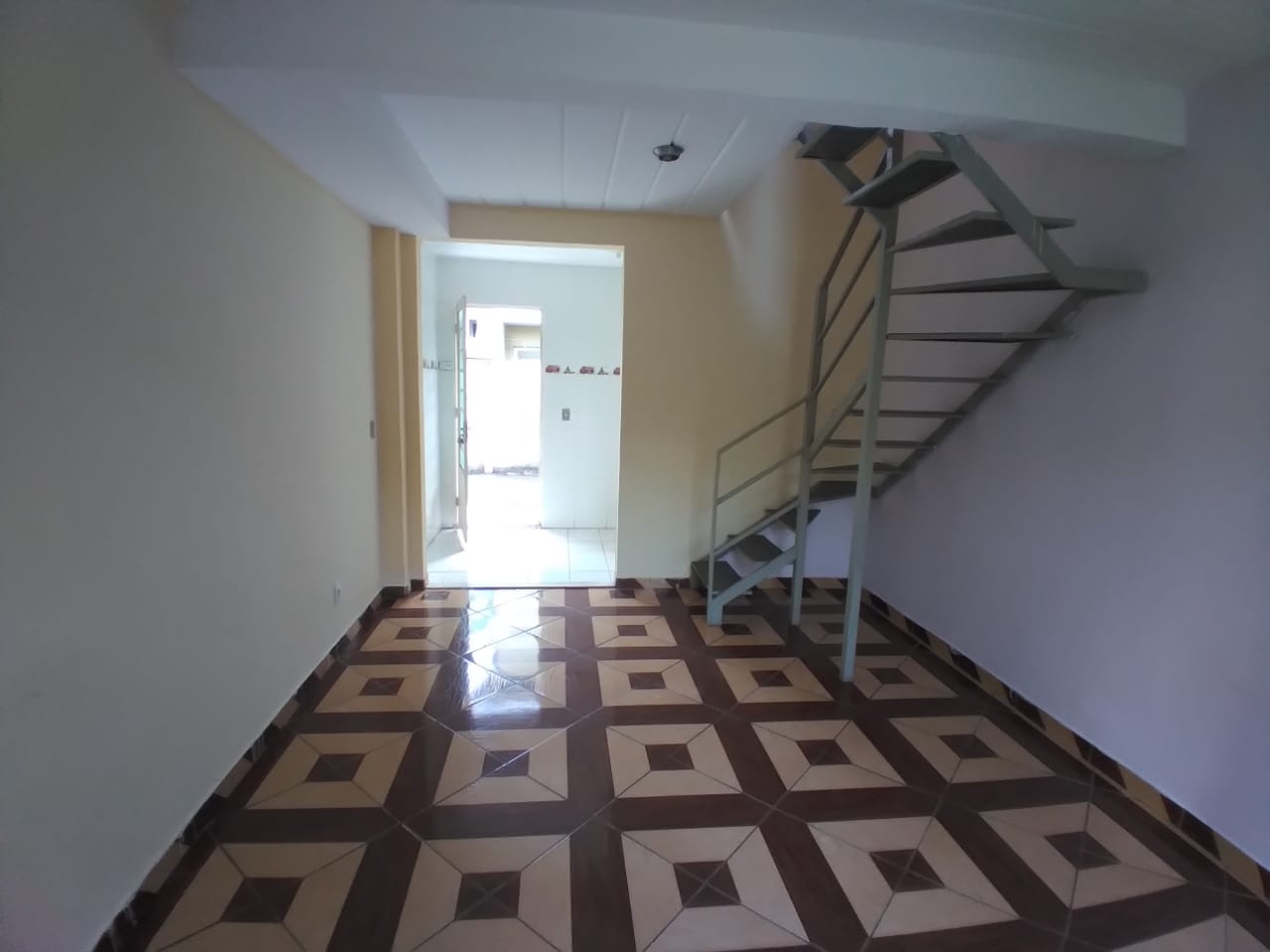 Imagem Casa com 2 Quartos para Alugar, 57 m²em Campo Alegre - Nova Iguaçu