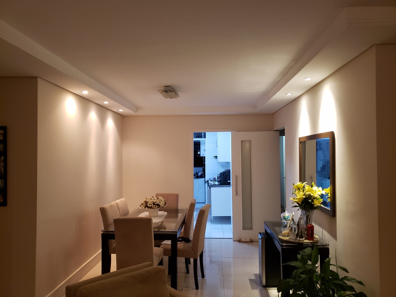 Imagem Apartamento com 3 Quartos à Venda, 103 m²em Moema - São Paulo Imagem Apartamento com 3 Quartos à Venda, 103 m²em Moema - São Paulo
