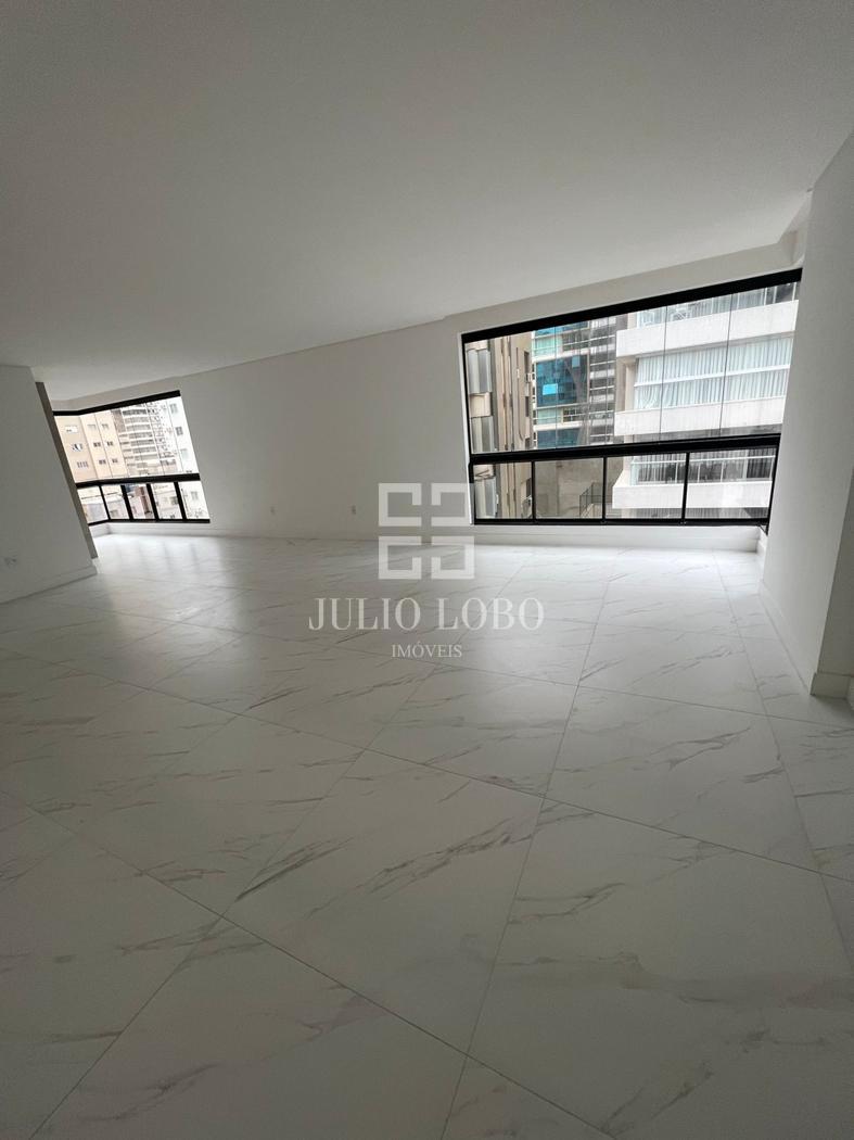 Imagem Apartamento com 3 Quartos à Venda, 129 m² em Meia Praia - Itapema